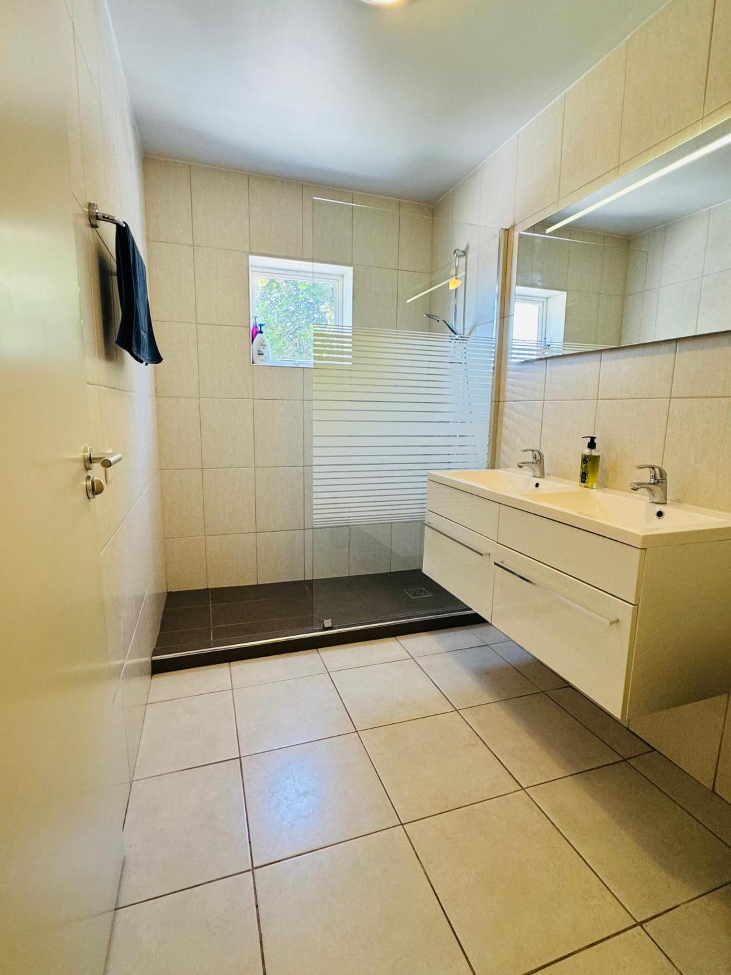 # Blue Bay Beach - Ocean View Apartments - Fully Air Conditioned # Bagian luar foto