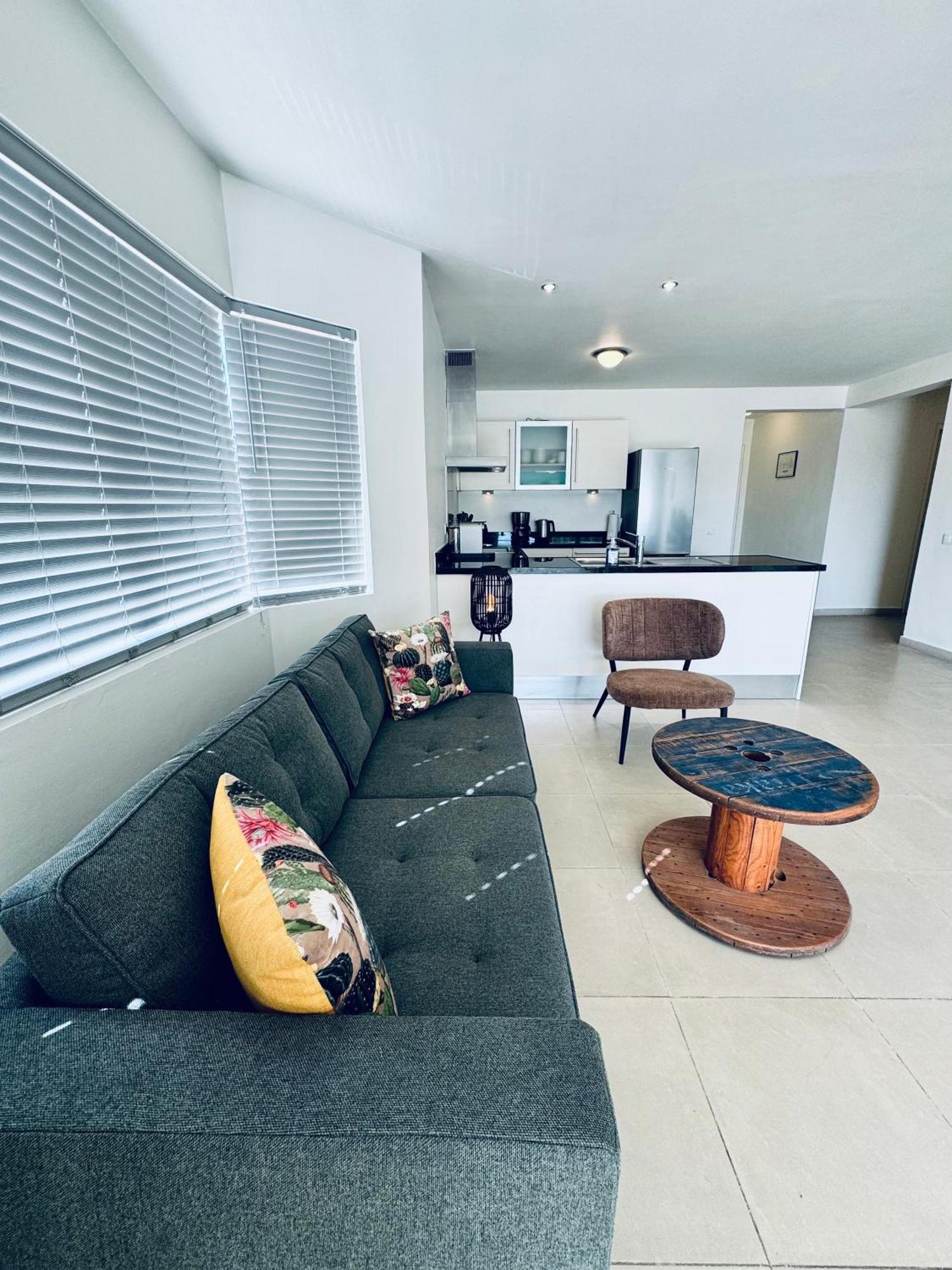 # Blue Bay Beach - Ocean View Apartments - Fully Air Conditioned # Bagian luar foto